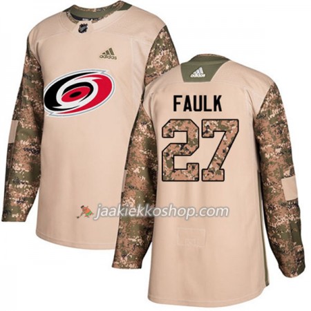 Miehille NHL Carolina Hurricanes Pelipaita Justin Faulk 27 Adidas 2017-2018 Camo Veterans Day Practice Authentic